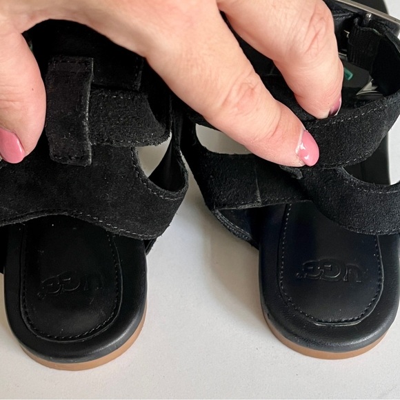 UGG Woman's Lecia Black Leather and Suede Ankle Wrap Sandal Size 9 NWOT - Picture 12 of 15